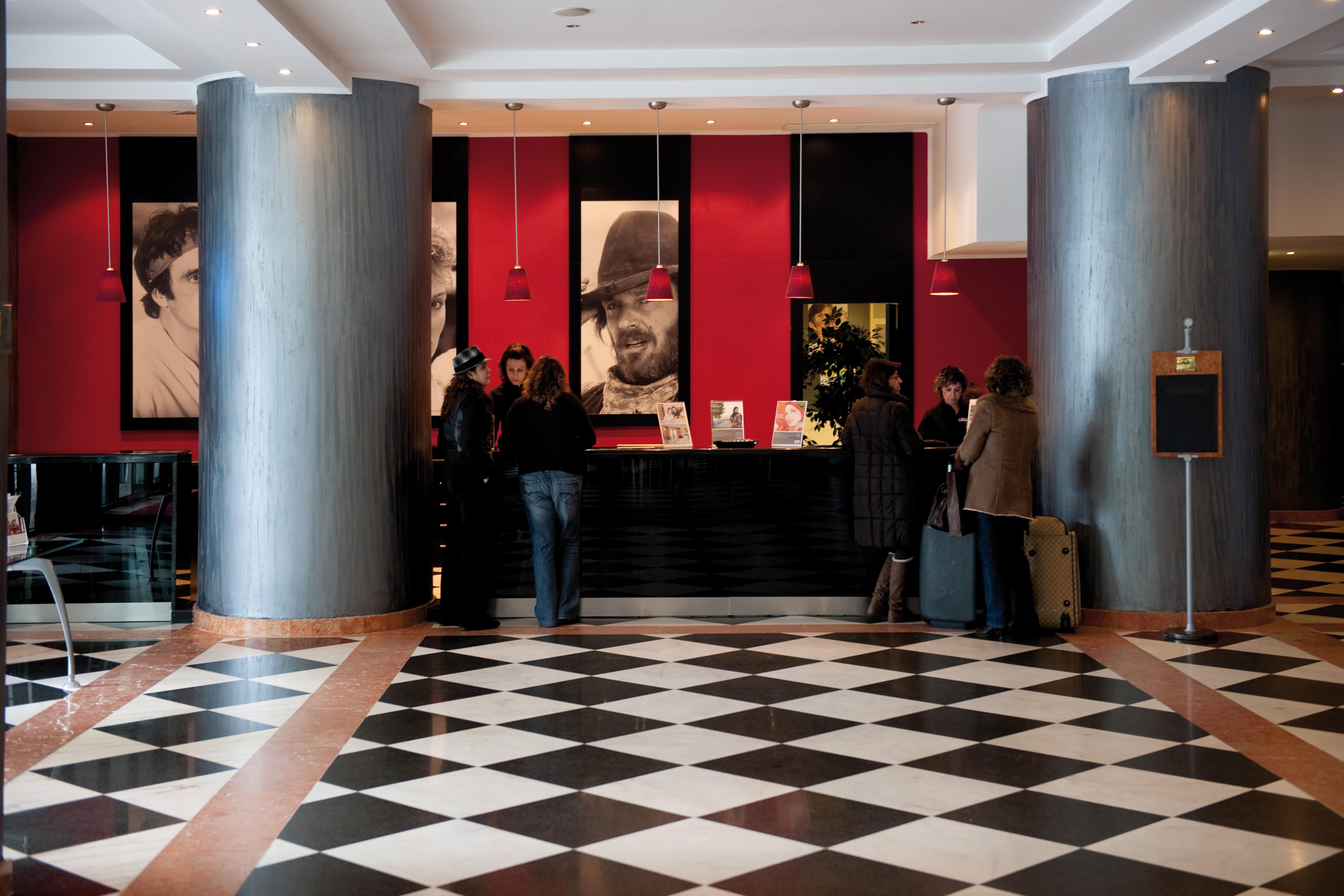 Vila Gale Porto - Centro Hotel Interior photo